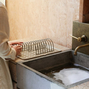 Folding Silicone Drying Mat L w/ Drainage Mouth | Sand by DESIGNSTUFF (folding-silicone-drying-mat-large-with-drainage-mouth-sand)