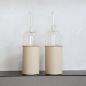 RUND Bottle for Olive Oil Glass/Silicone |700ml | Sand