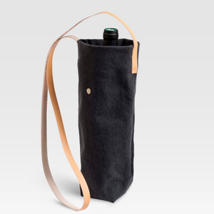 Bottle Bag Iona Caviar by La Cerise Sur Le Gateau (la-cerise-sur-la-gateau-bottle-bag-iona-caviar)