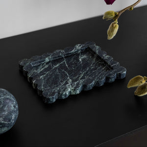 Orbit Table Sculpture | S | Verde Alpi