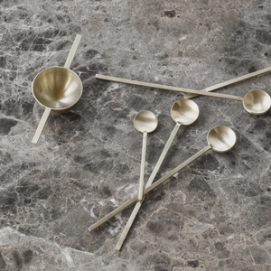 Fein Tipping Measure | Brass by FERM LIVING (fien-tipping-measure-brass)
