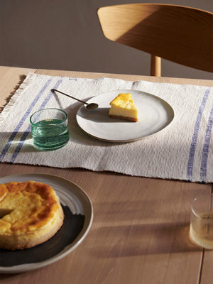 Ferm Living Flow Plate Large | Off White Speckle