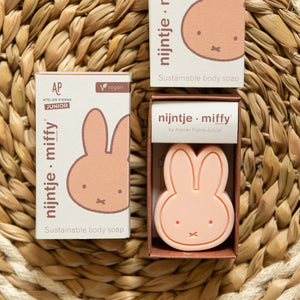 Miffy All in One Soap | POWDER by ATELIER PIERRE (miffy-powder-all-in-one-soap-red-berry-parfum-1)