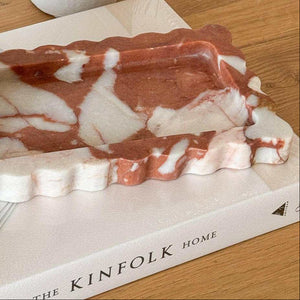 Palazzo Scalloped Bar | Brown Calacatta