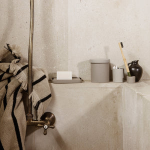 Alee Beach Towel | Sand/Black