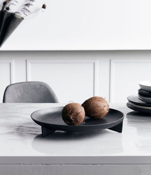 Cast Tray | Black by HOUSE DOCTOR (house-doctor-tray-cast-black)