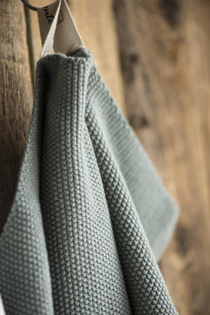 MYNTE Kitchen Towel | Moss Green by IB LAURSEN (ib-laursen-towel-mynte-moss-green-knitted)