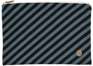 Pouch Raymond L | Sardine by La Cerise Sur Le Gateau (la-cerise-sur-la-gateau-pouch-raymond-sardine-l)