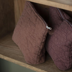 Quilted Travel Pouch - Tuscan Red by IB LAURSEN (ib-laursen-toiletry-bag-quilted-coral-almond)