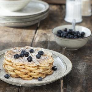 SAND DUNES Dinner Plate | Green/Grey Speckle by IB LAURSEN (ib-laursen-dinner-plate-sand-dunes)