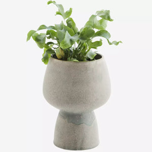 Stoneware Flower Pot L- Grey/Green by MADAM STOLTZ (ms-stoneware-flower-pot-grey)