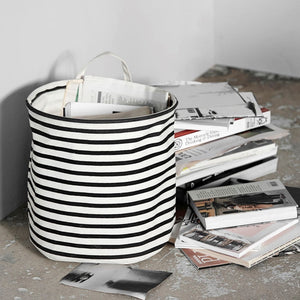 STRIPES 30x30cm Storage Bag - Black/White by HOUSE DOCTOR (house-doctor-storage-bag-stripes-black-white-ls0350)