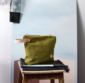 Toiletry Bag Iona PM | Lichen by La Cerise Sur Le Gateau (la-cerise-sur-la-gateau-toiletry-bag-iona-lichen-pm)