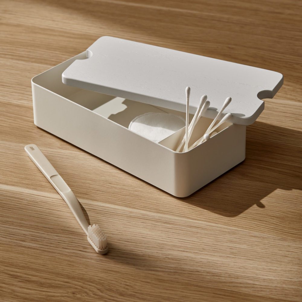 Storage Box With Divider | White by DESIGNSTUFF (copy-of-storage-box-with-divider-white)