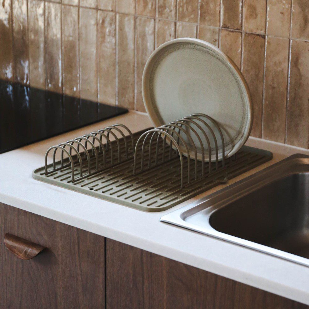 Folding Silicone Drying Mat Large w/ Drainage Mouth Khaki Decor