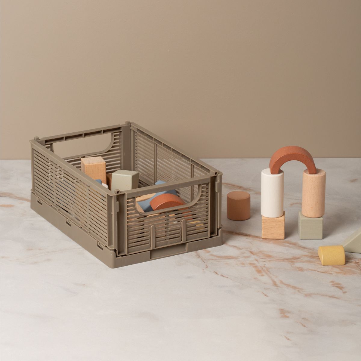 Linear Collapsible Crate | S | 25x16cm | Taupe (Set of 2) by DESIGNSTUFF (linear-collapsible-crate-s-25x16cm-taupe-set-of-2-copy)