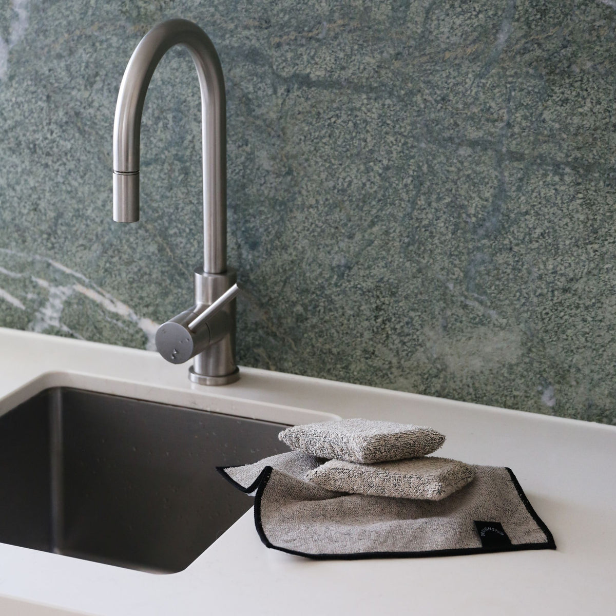 Hemp Marle Scourer & Bamboo Dishcloth | Black | (Set of 2) by DESIGNSTUFF (hemp-marle-scourer-bamboo-dishcloth-black-set-of-2)