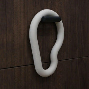 Curve Silicone Trivet | Sand by DESIGNSTUFF (curve-silicone-trivet-sand)