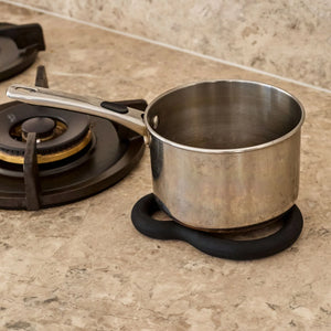 Curve Silicone Trivet | Black