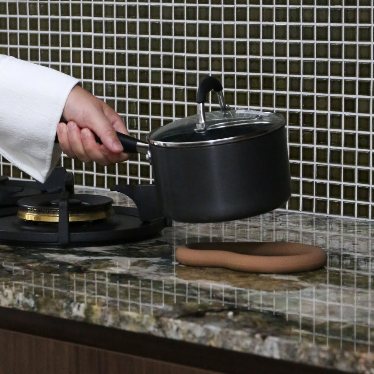 Curve Silicone Trivet | Camel