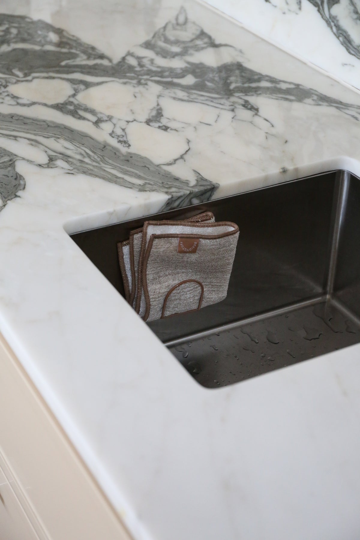 Hemp Marle Scourer & Bamboo Dishcloth | Camel | (Set of 2) by DESIGNSTUFF (hemp-marle-scourer-bamboo-dishcloth-camel-set-of-2)