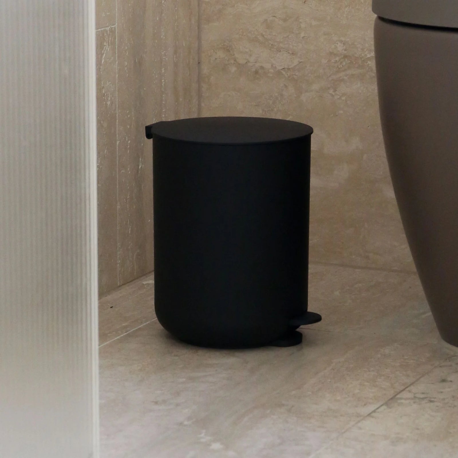 ARC Pedal Bin | 4.3L | Black
