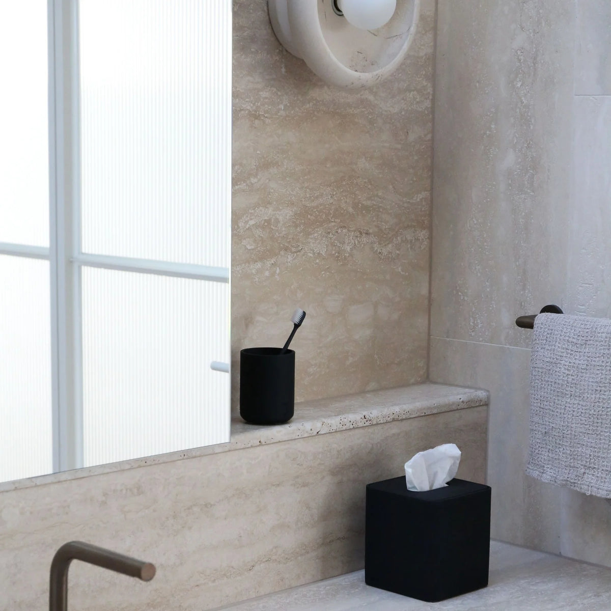 ARC Tumbler | Toothbrush Holder | Black