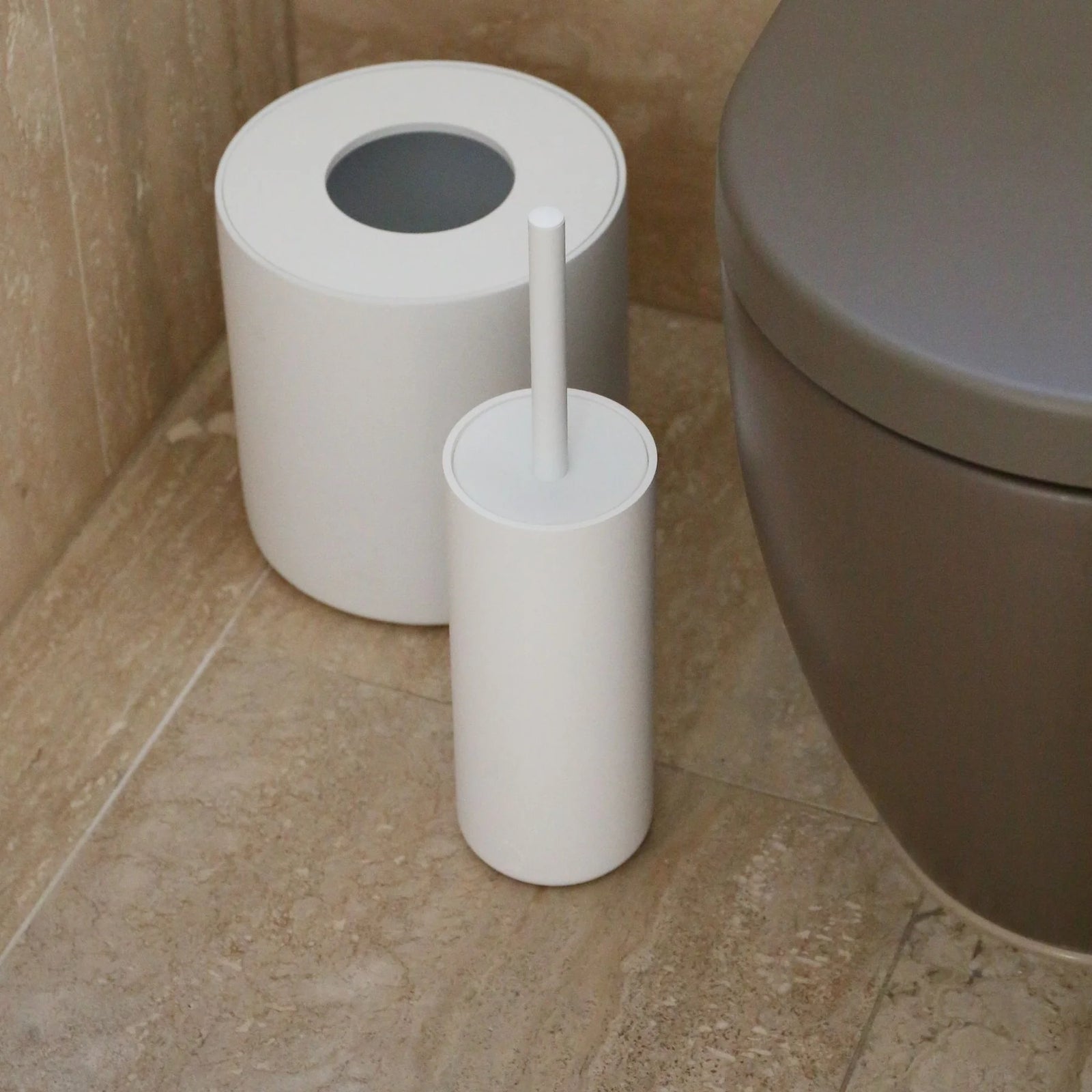 ARC Toilet Brush | White