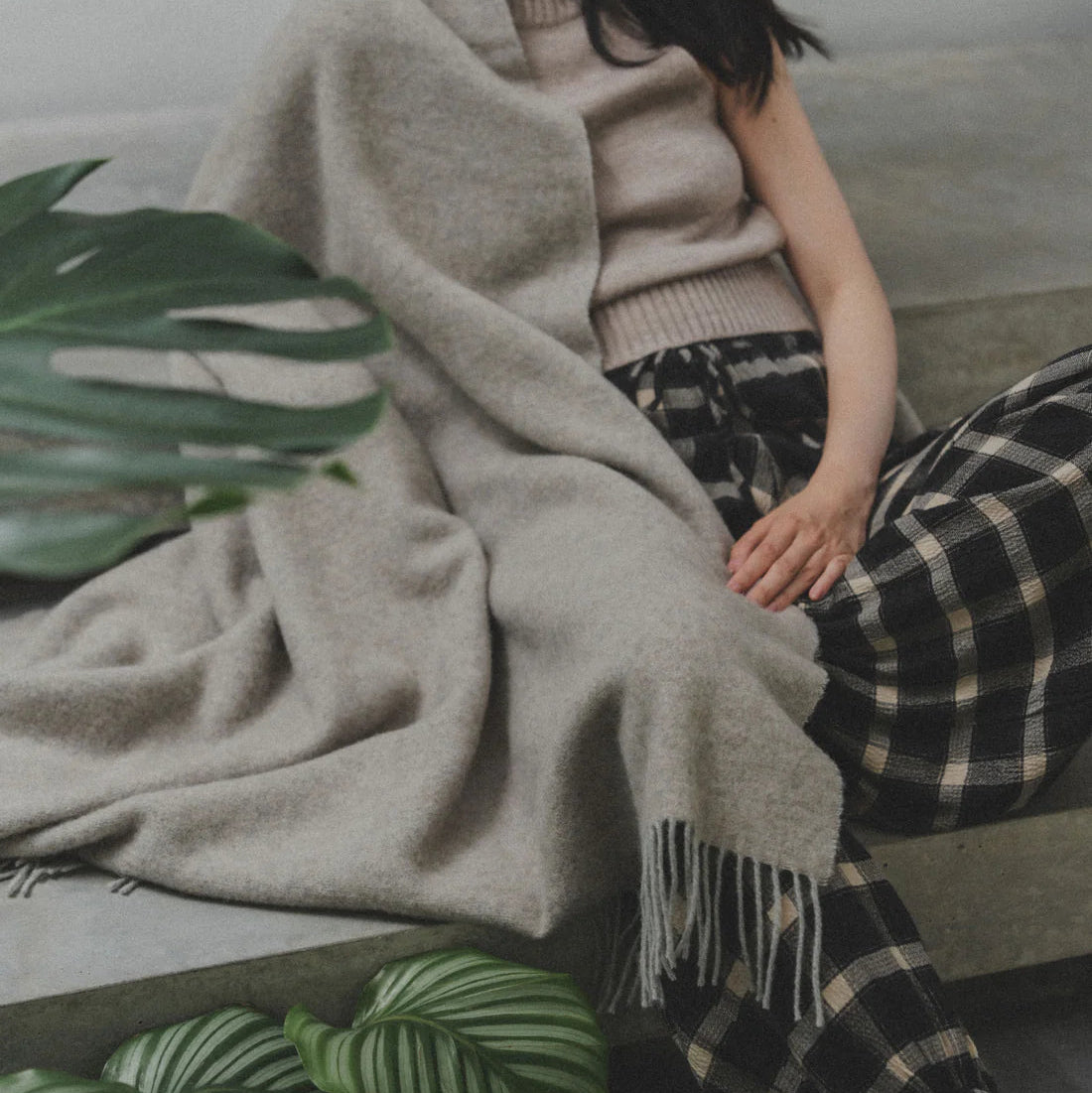 Saardè Merino Wool Throw | Latte/Grey