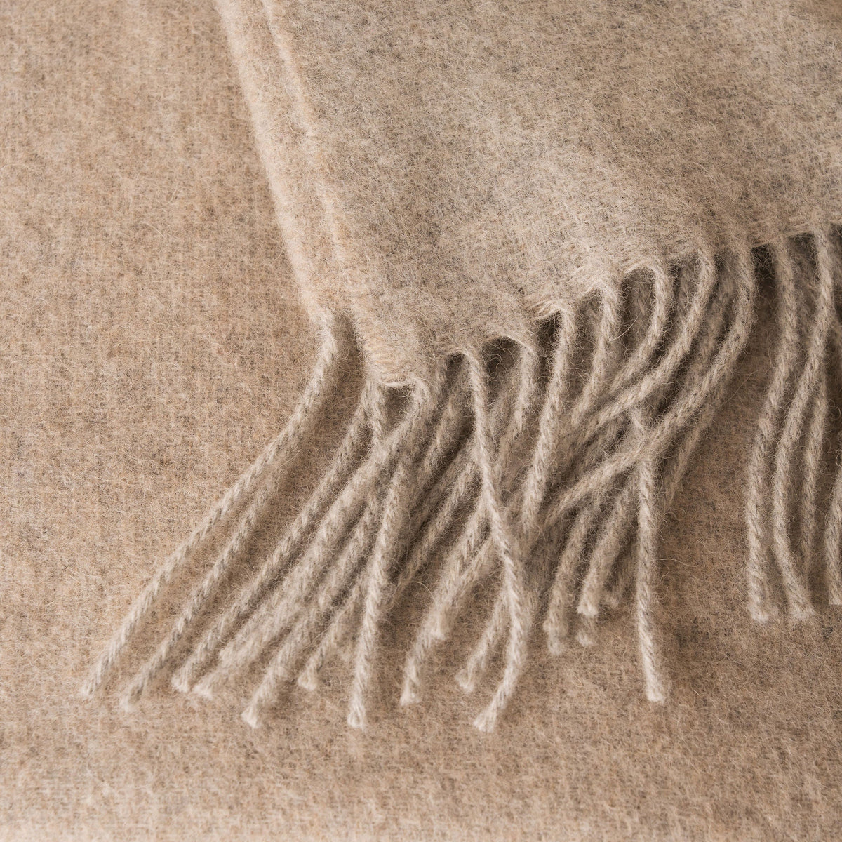 Saardè Merino Wool Throw | Latte/Grey