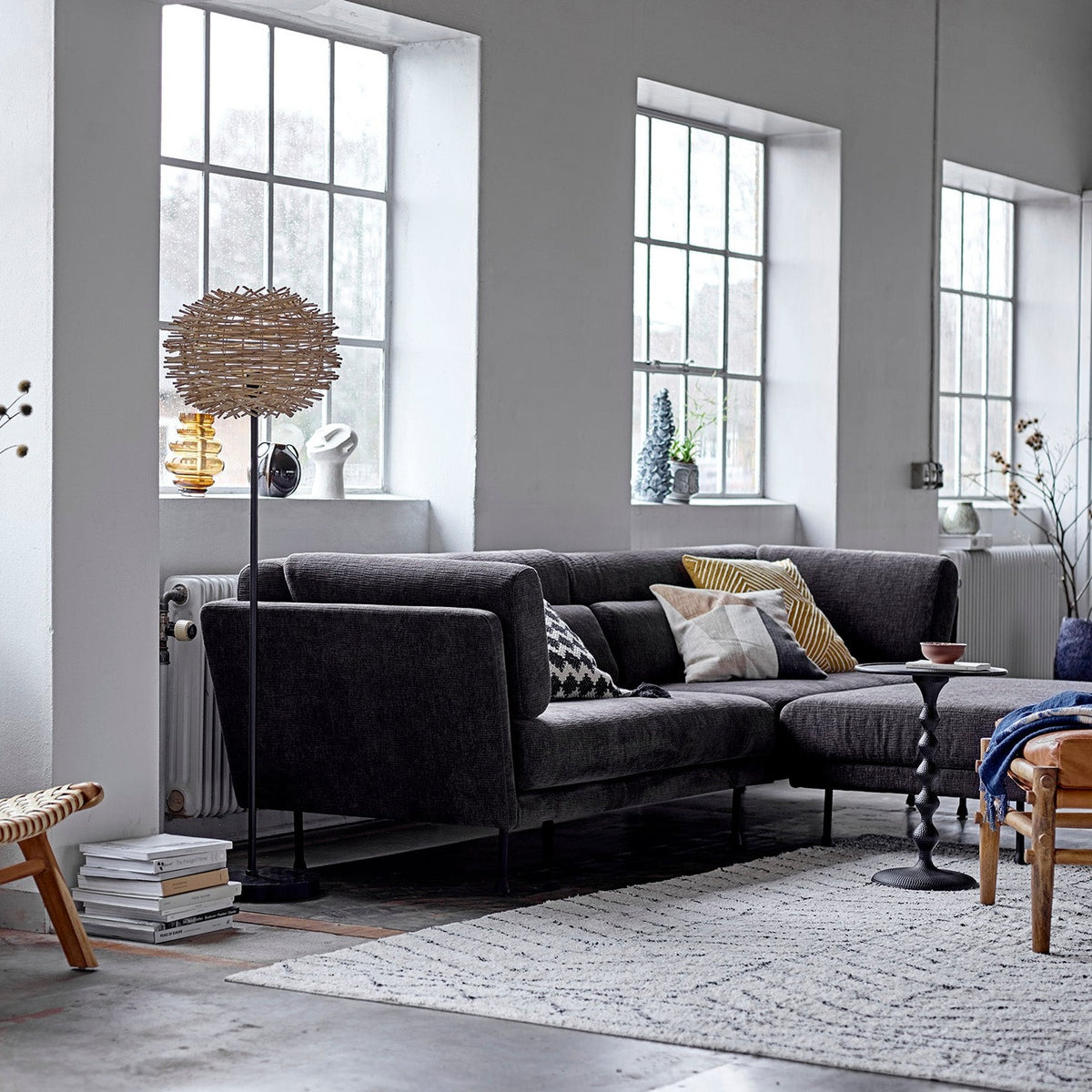 Anka Pedestal Side Table | Black by BLOOMINGVILLE (anka-side-table-black-aluminum)