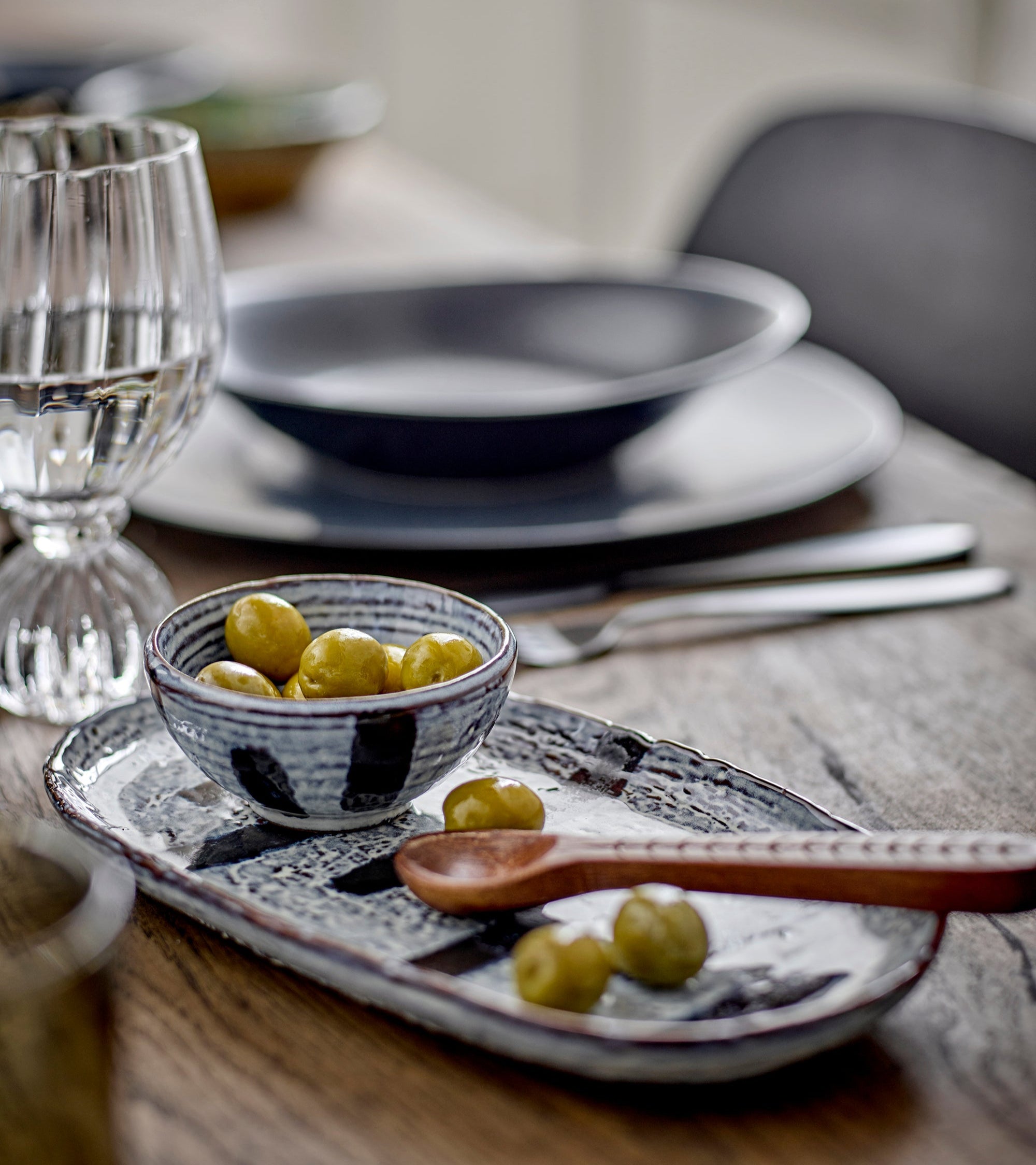 Ever Stoneware Bowls Set of 4 | Black by BLOOMINGVILLE (ever-bowl-set-of-4-black-stoneware)