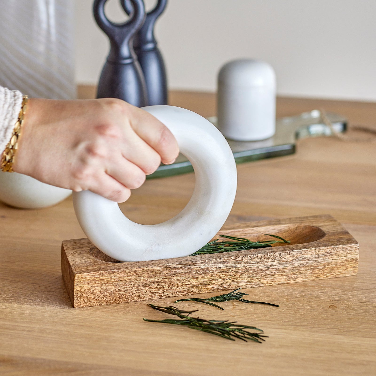 Manuella Mortar & Pestle | Mango Wood/Marble