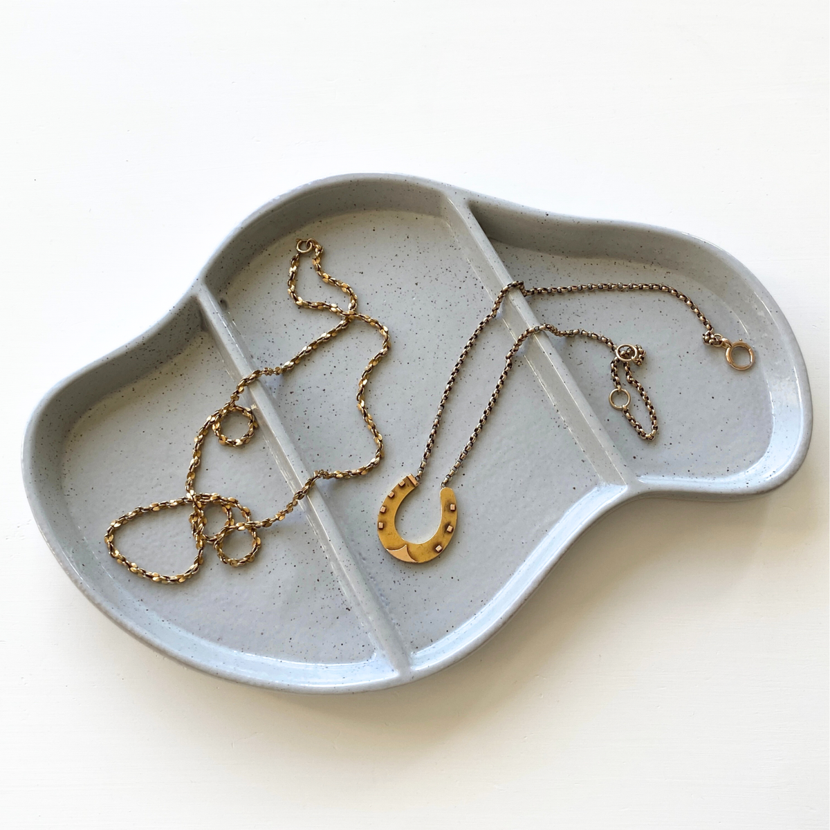 Abenna Dish | Grey by BLOOMINGVILLE (alois-recycled-cotton-throw-natural-copy)