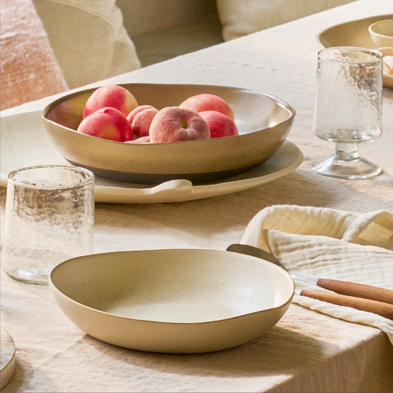 Atelje Serving Bowl | Brown by URBAN NATURE CULTURE (atelje-serving-bowl-brown)