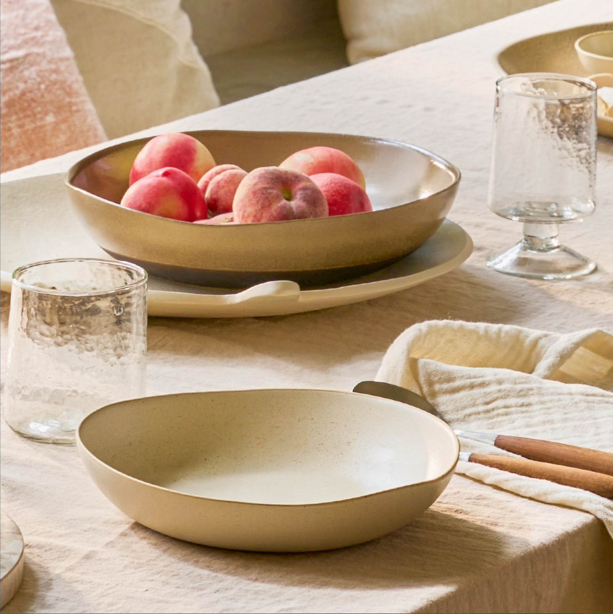 Atelje Serving Bowl | Brown by URBAN NATURE CULTURE (atelje-serving-bowl-brown)