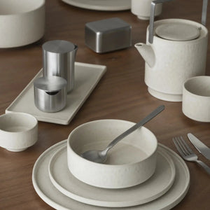 Blomus Makoto Serving Plate | Moonbeam