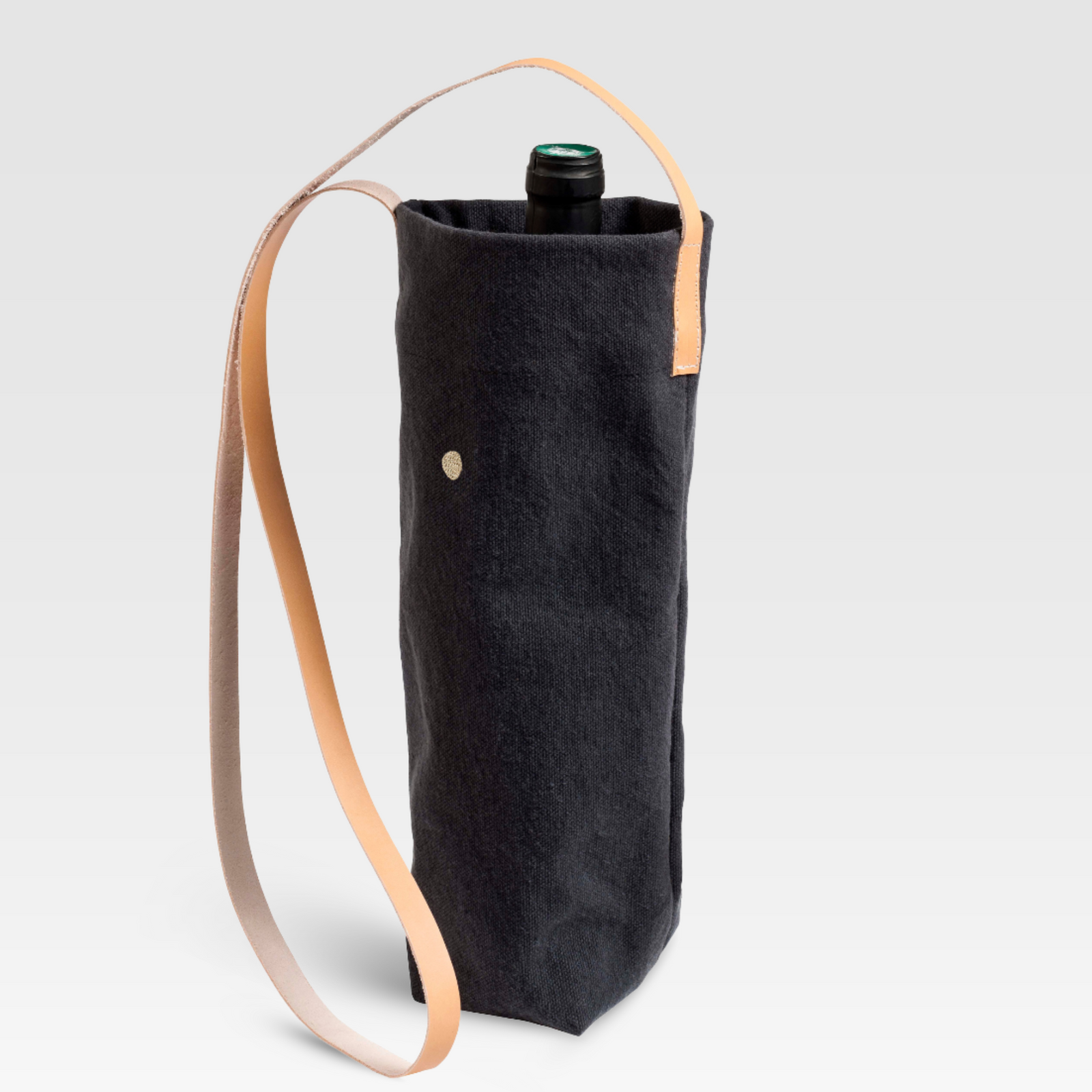 Bottle Bag Iona Caviar by La Cerise Sur Le Gateau (la-cerise-sur-la-gateau-bottle-bag-iona-caviar)