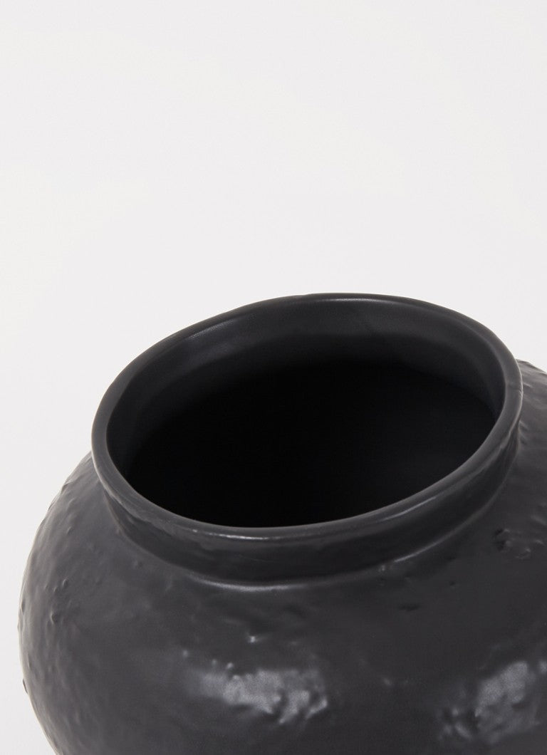 Calm Vase | Black by URBAN NATURE CULTURE (copy-of-calla-vase-black)