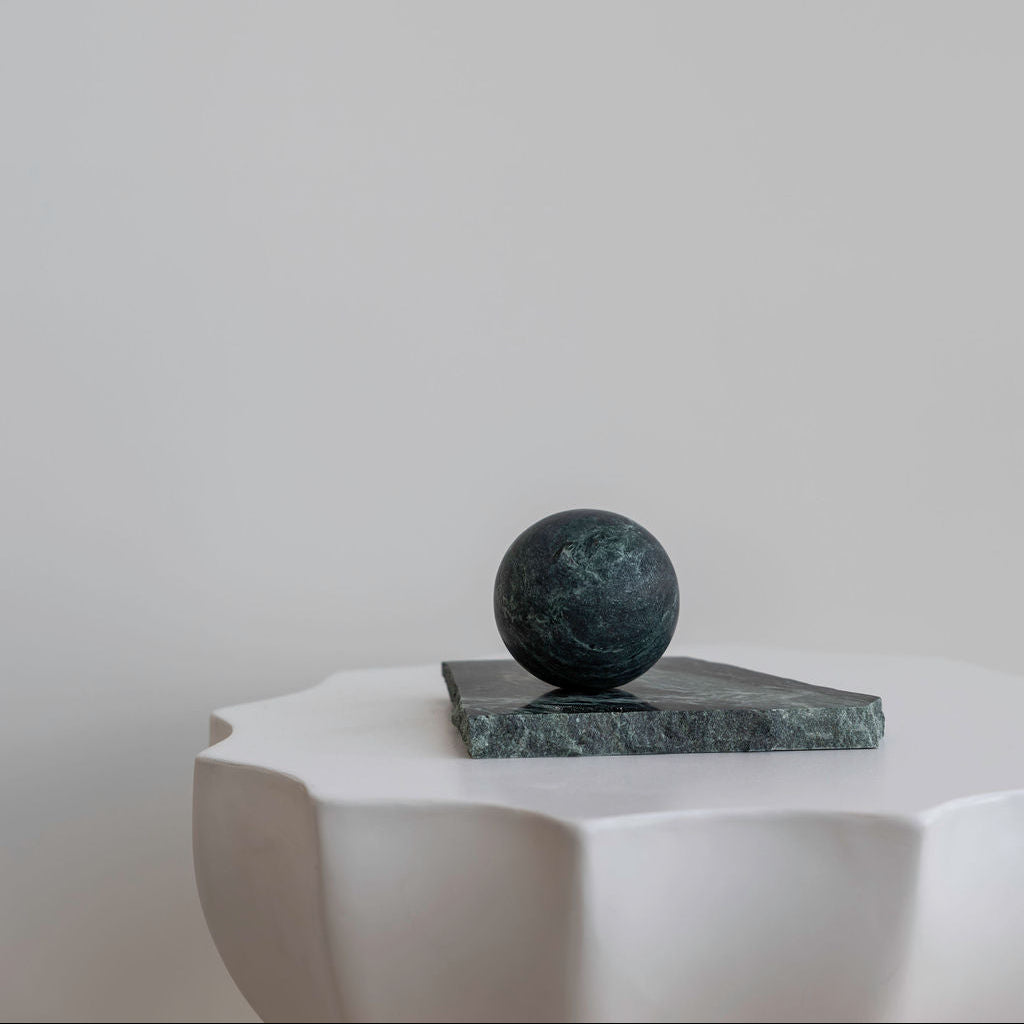 Orbit Table Sculpture | S | Verde Alpi