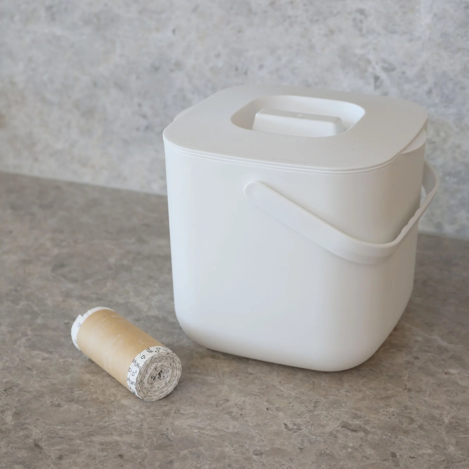 DESIGNSTUFF ETTA Compost Bin 7L, White