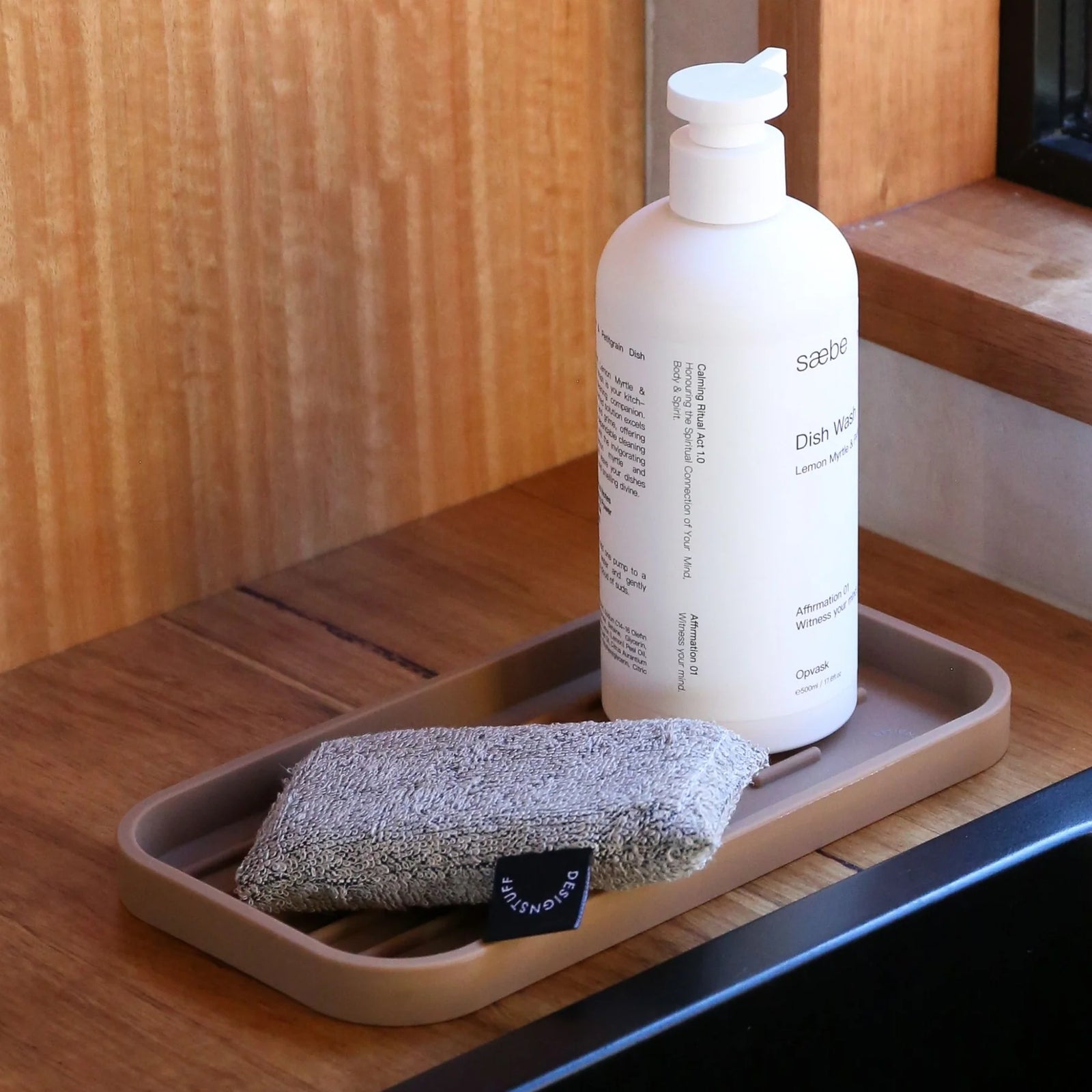 Sink Tray and Sponge Holder Silicone | Camel by DESIGNSTUFF (sink-tray-and-sponge-holder-silicone-camel)