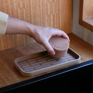Sink Tray and Sponge Holder Silicone | Camel by DESIGNSTUFF (sink-tray-and-sponge-holder-silicone-camel)