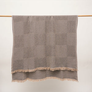 Duello Waffle Throw | Charcoal Grey