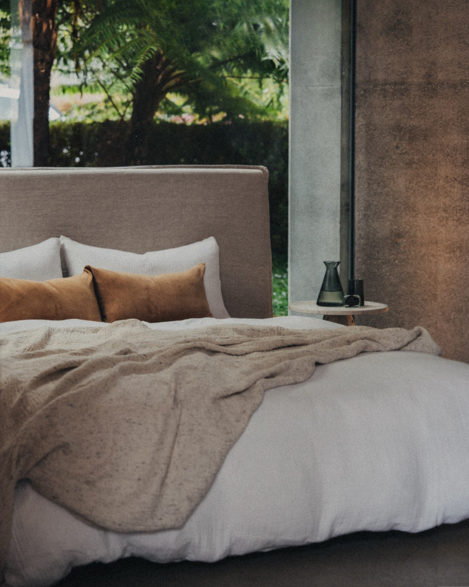 Enes Throw | Cream/Black Speckle by SAARDÉ (saarde-arches-throw-black-off-white)