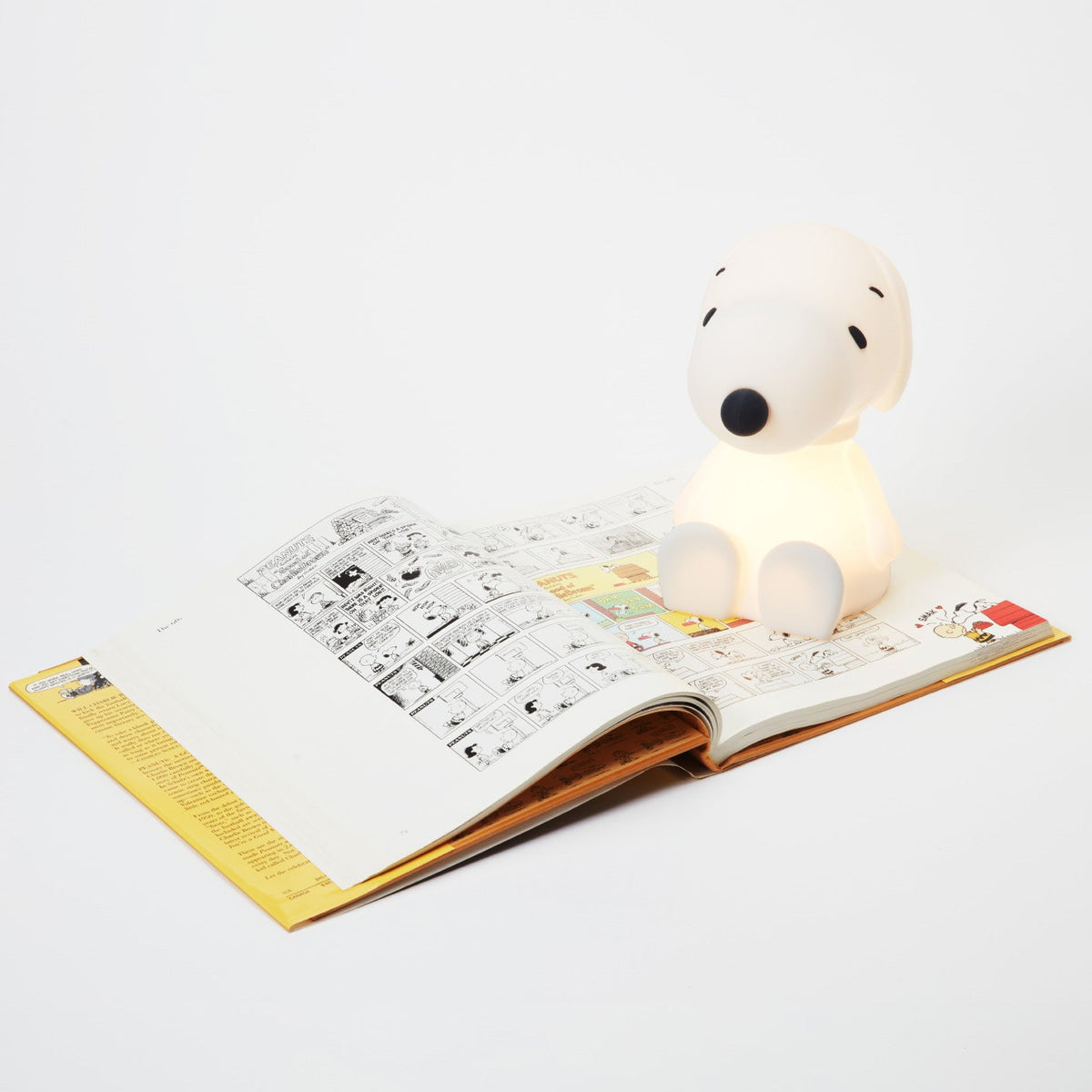 Snoopy First Light Lamp | WHITE by MR MARIA (snoopy-first-light-lamp-white)