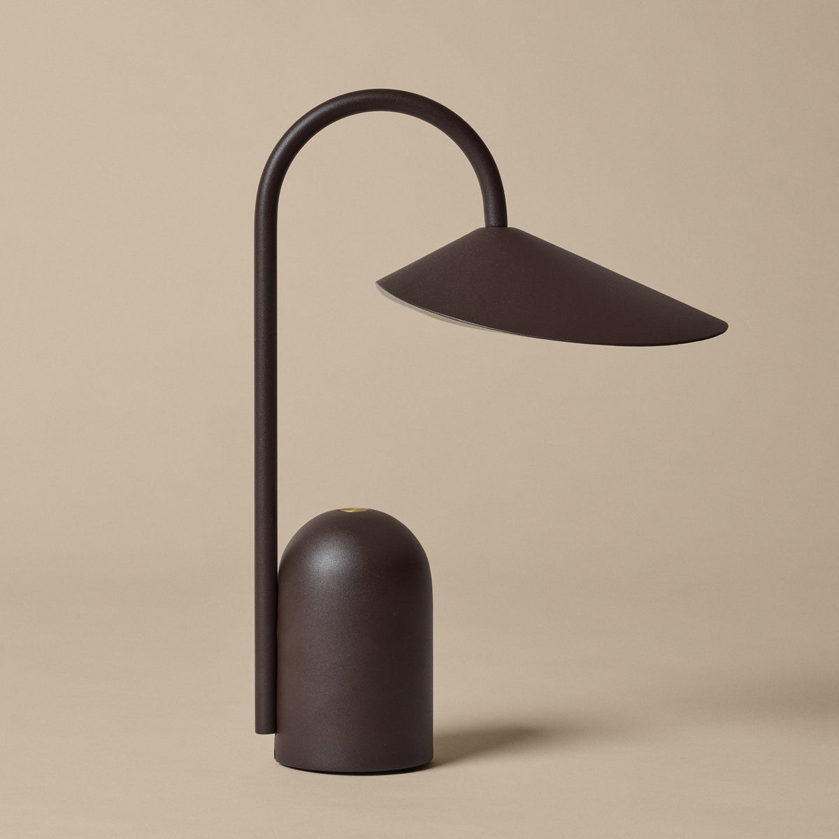 Arum Portable Lamp | Dark Chocolate