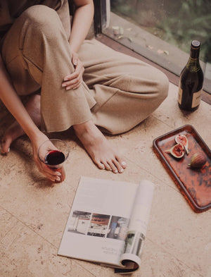 Flow Resin Bathroom Caddy/Tray | Earth by SAARDÉ (resin-bathroom-caddy-tray-shell-copy)