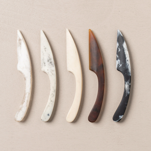 Flow Cheese Knife | Marshmallow