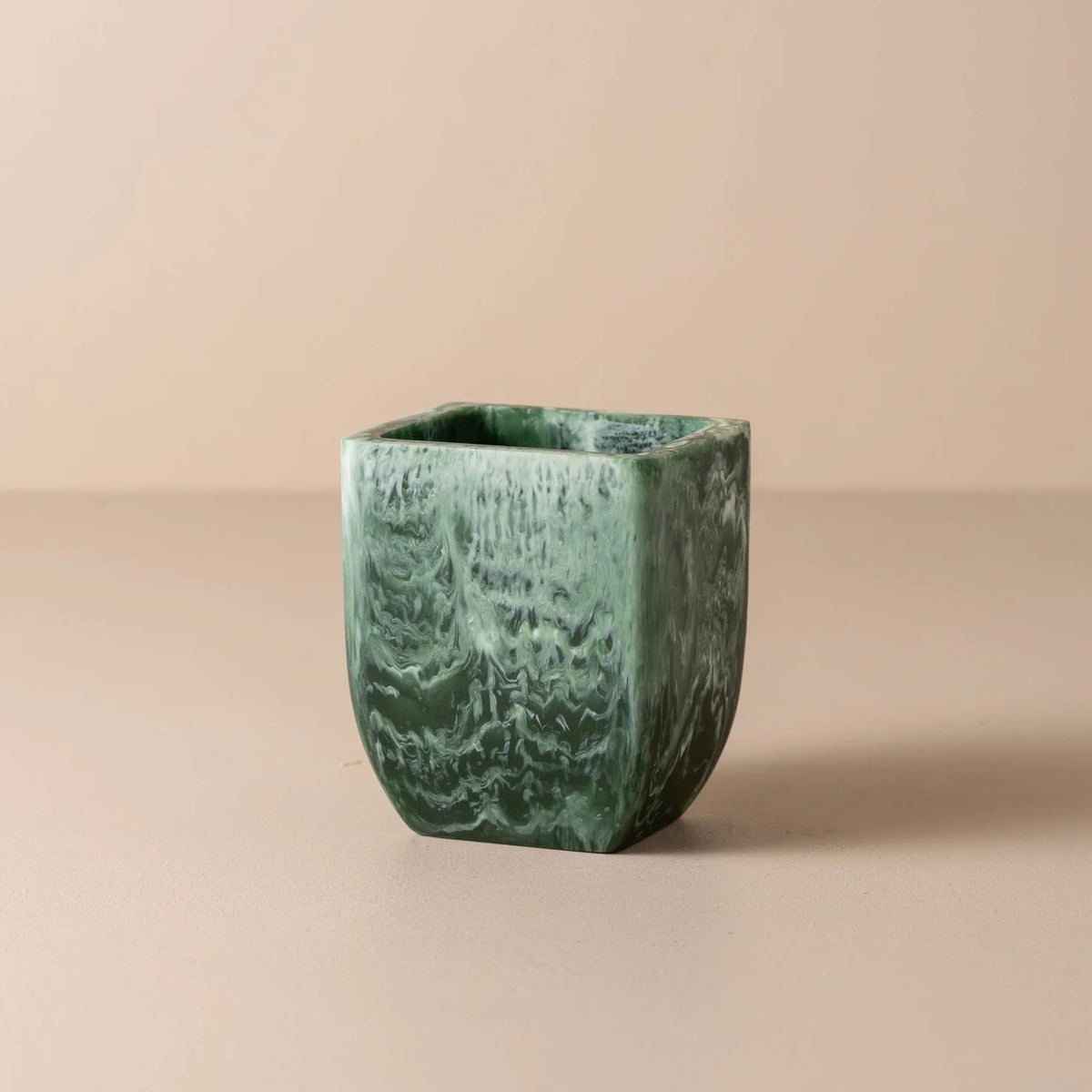 Flow Resin Toothbrush Holder | Dark Jade by SAARDÉ (flow-toothbrush-holder-earth)